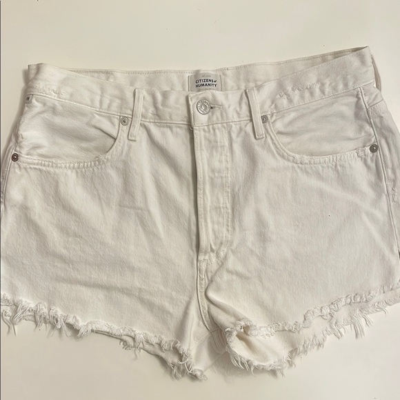 Citizens of Humanity Women's White Denim Shorts - Picture 1 of 11